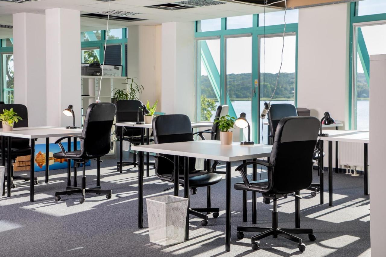 بيت شباب Project Bay - Workation / Coworking Lietzow المظهر الخارجي الصورة